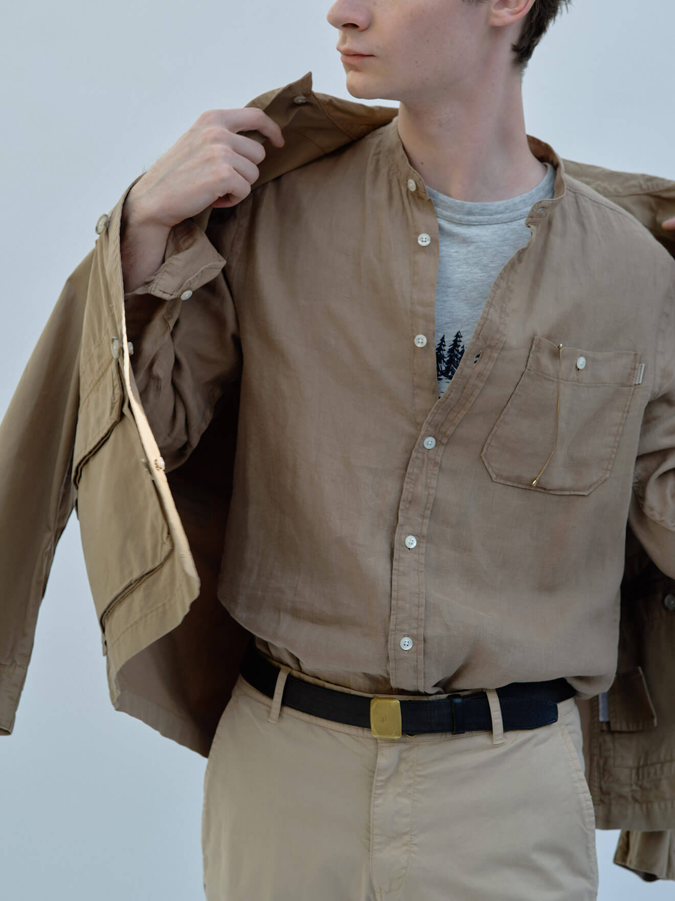 BAND COLLAR LINEN SHIRT