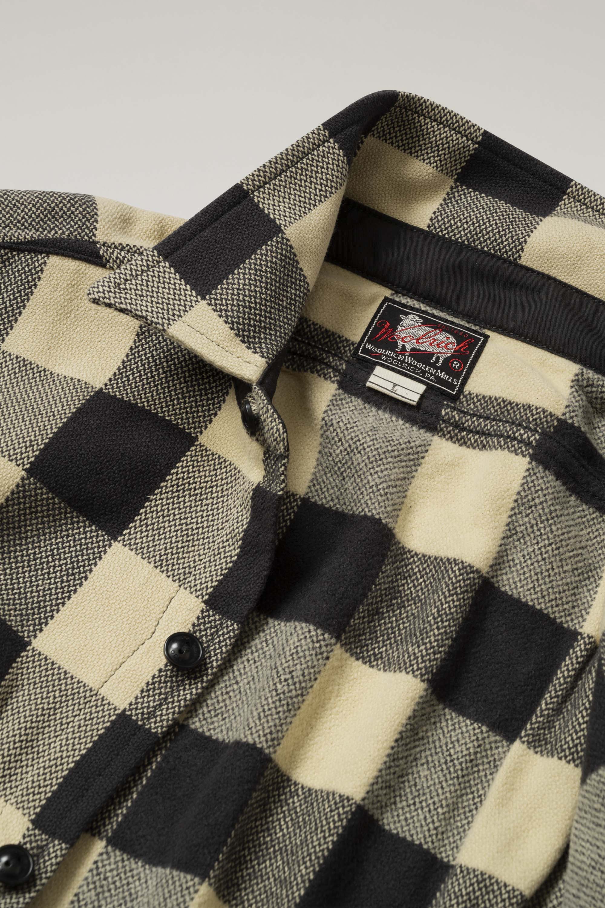 LONG SLEEVE AUTHENTIC FLANNEL SHIRT｜WOOLRICH（ウールリッチ）公式