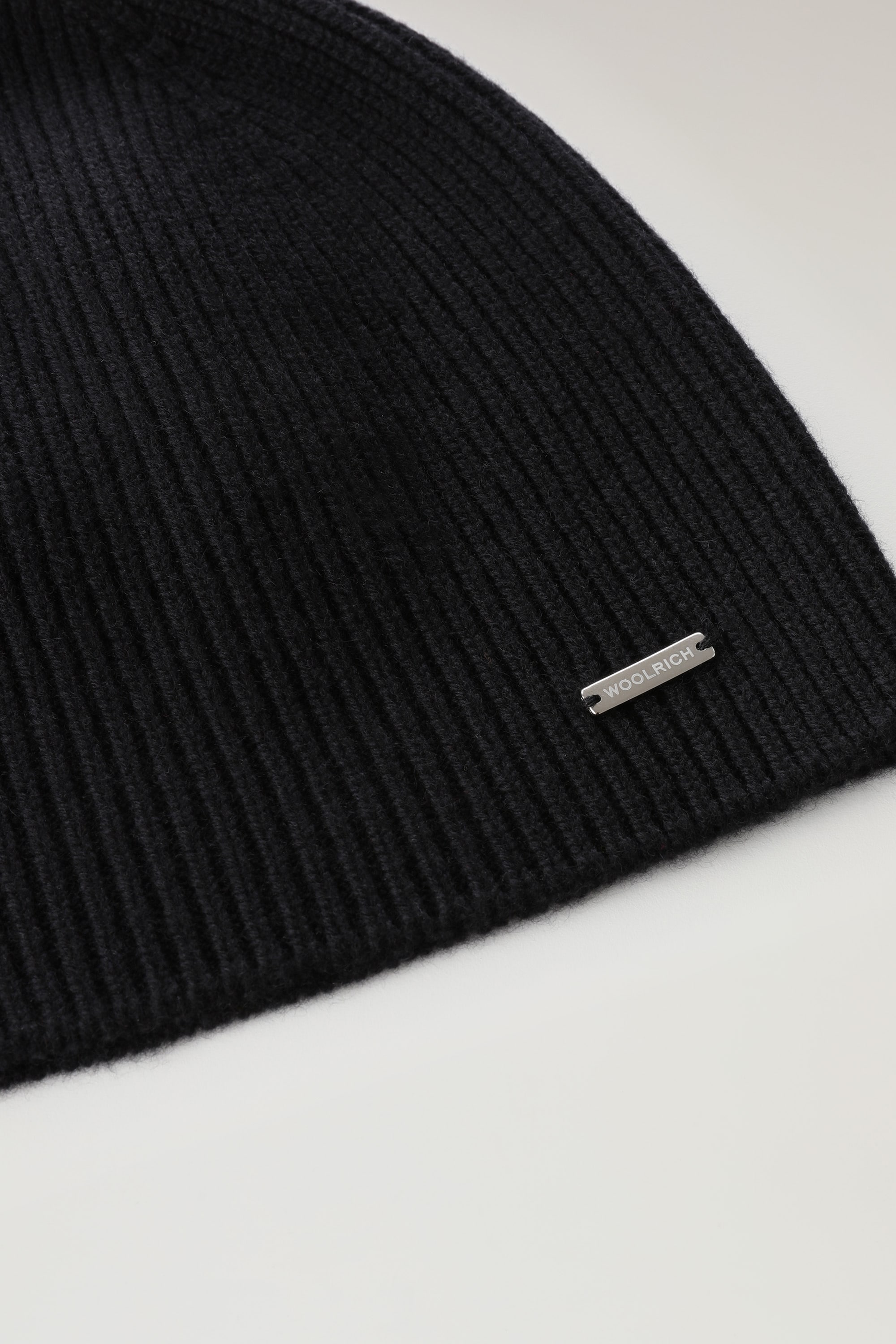 CASHMERE RIBBED BEANIE 