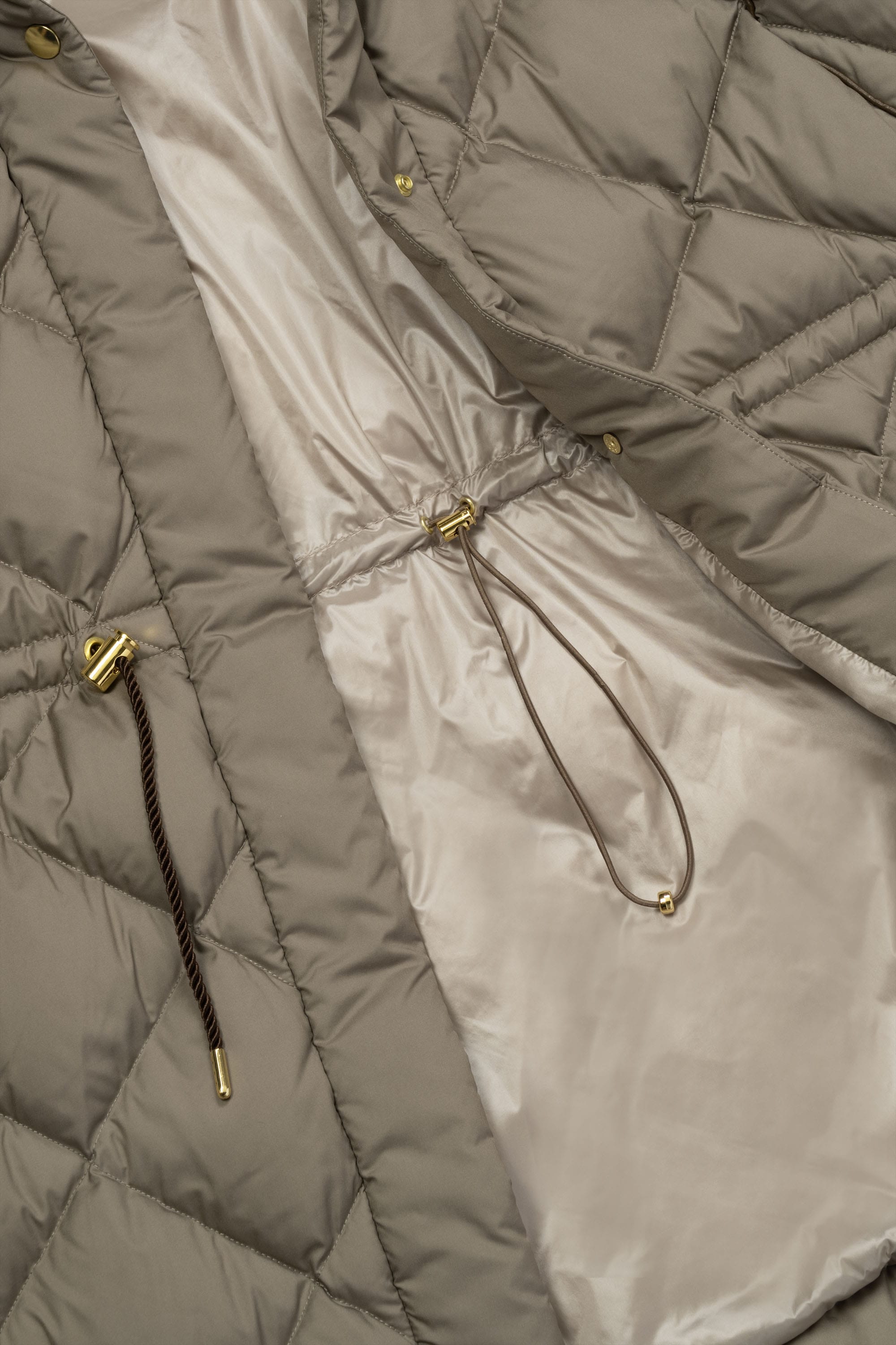 ELLIS CAPE|WOOLRICH(ウールリッチ)公式オンラインストア