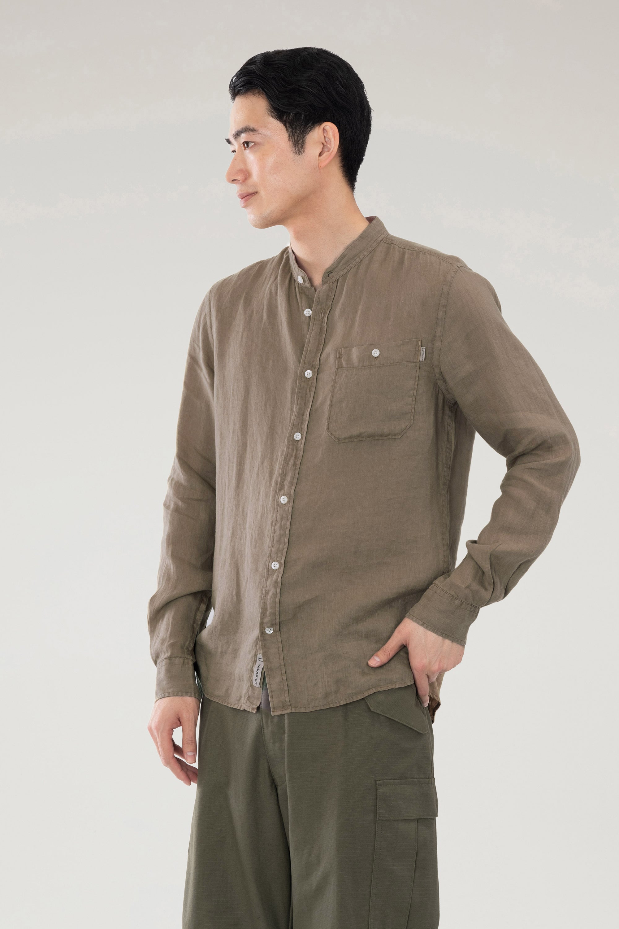 BAND COLLAR LINEN SHIRT