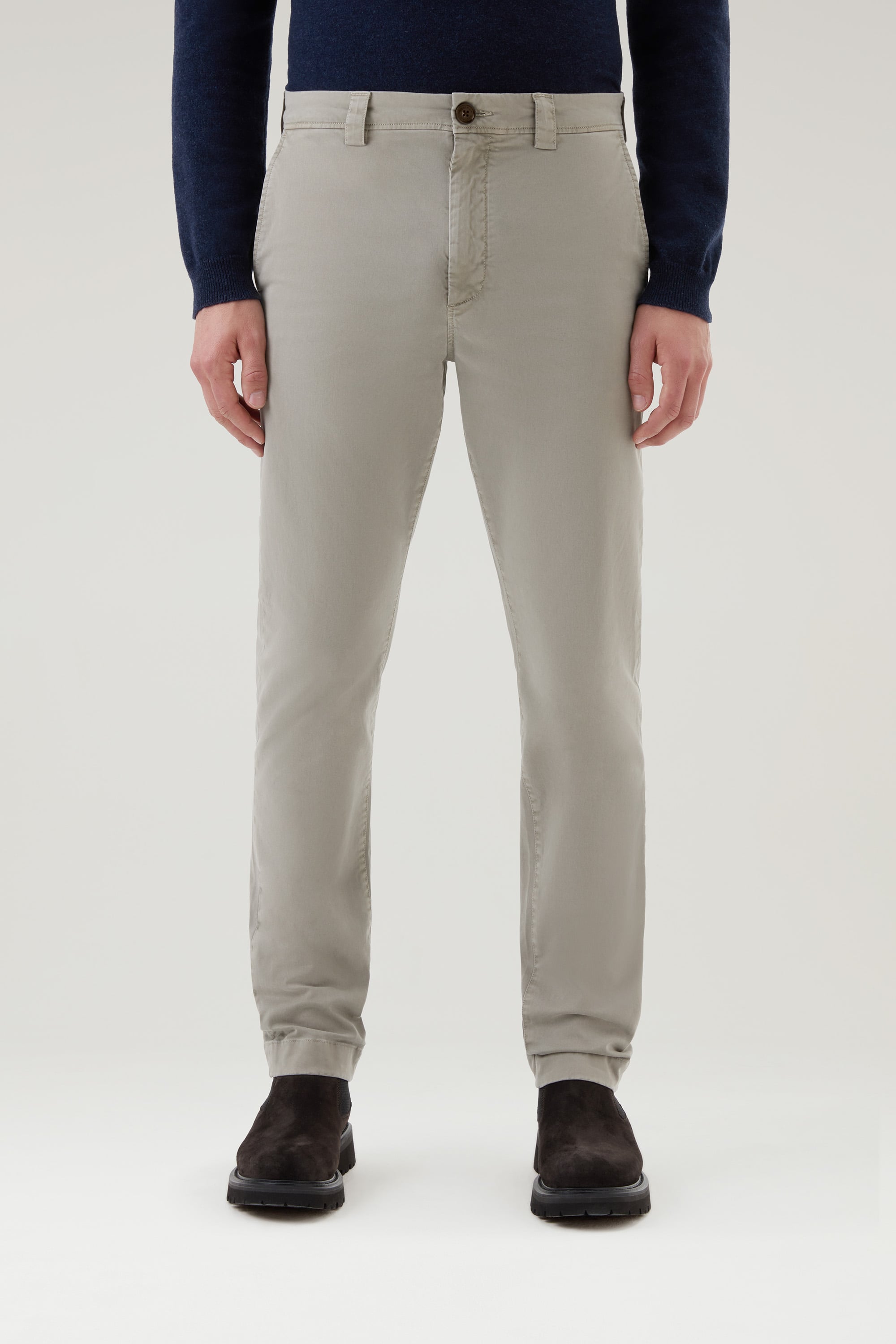 CLASSIC CHINO PANTS