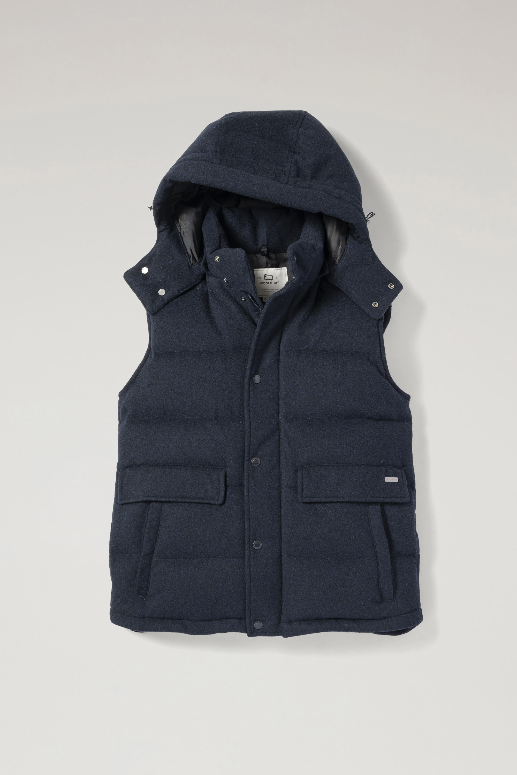 LORO PIANA ALEUTIAN VEST｜WOOLRICH（ウールリッチ）公式オンラインストア