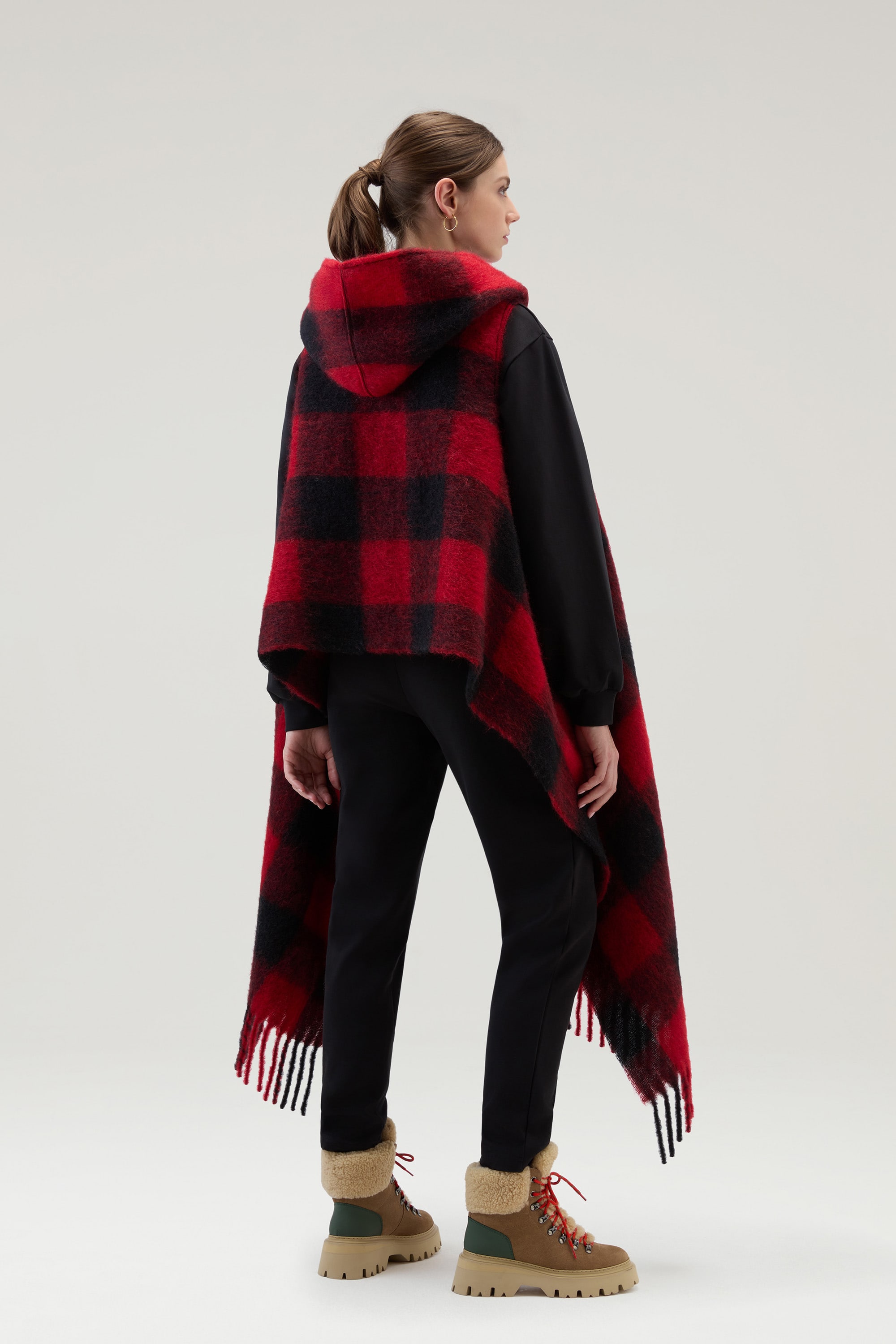 HOODED WOOL CAPE SCARF|WOOLRICH(ウールリッチ)公式オンラインストア
