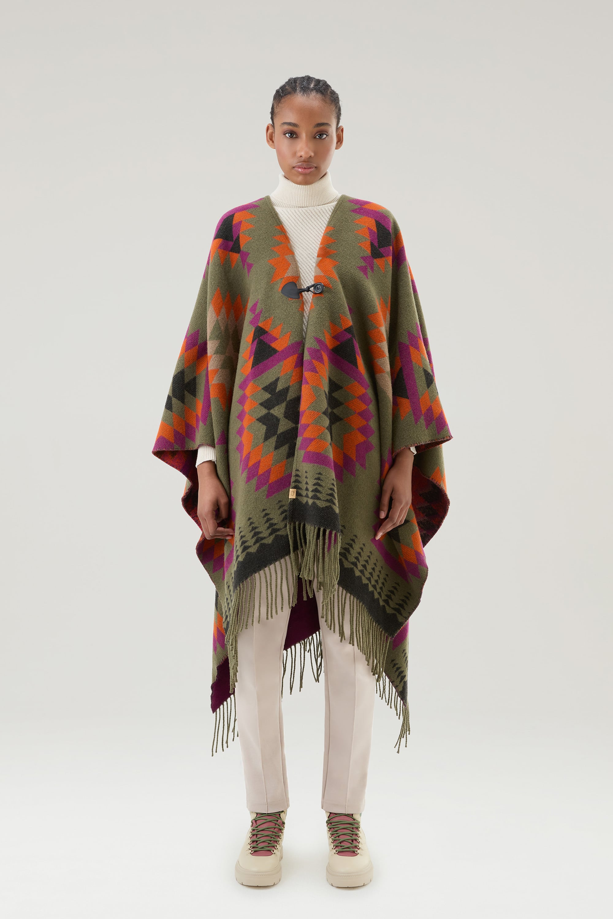 AMERICAN GEOMETRIC CAPE|WOOLRICH(ウールリッチ)公式オンラインストア