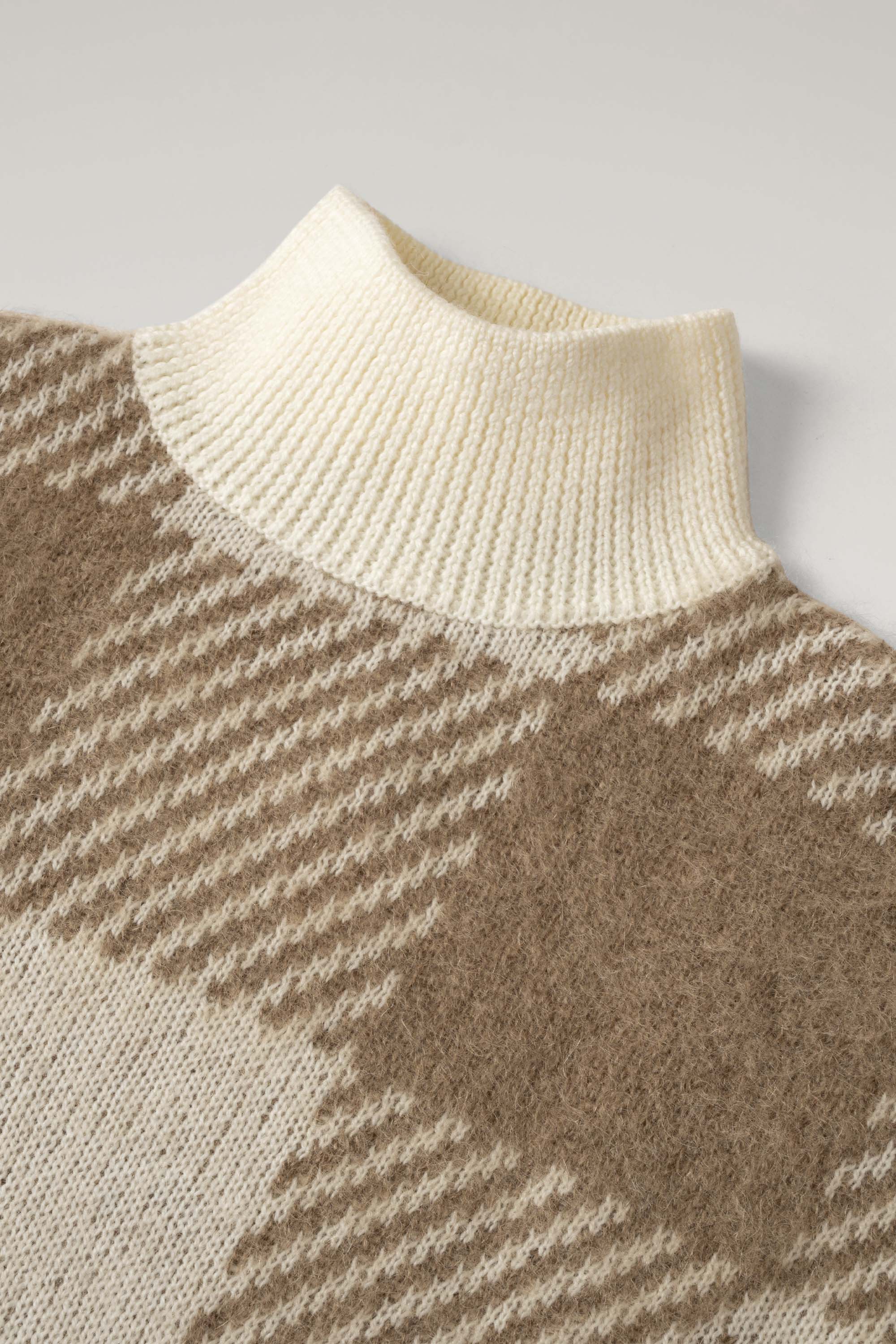BUFFALO CHECK WOOL TURTLENECK