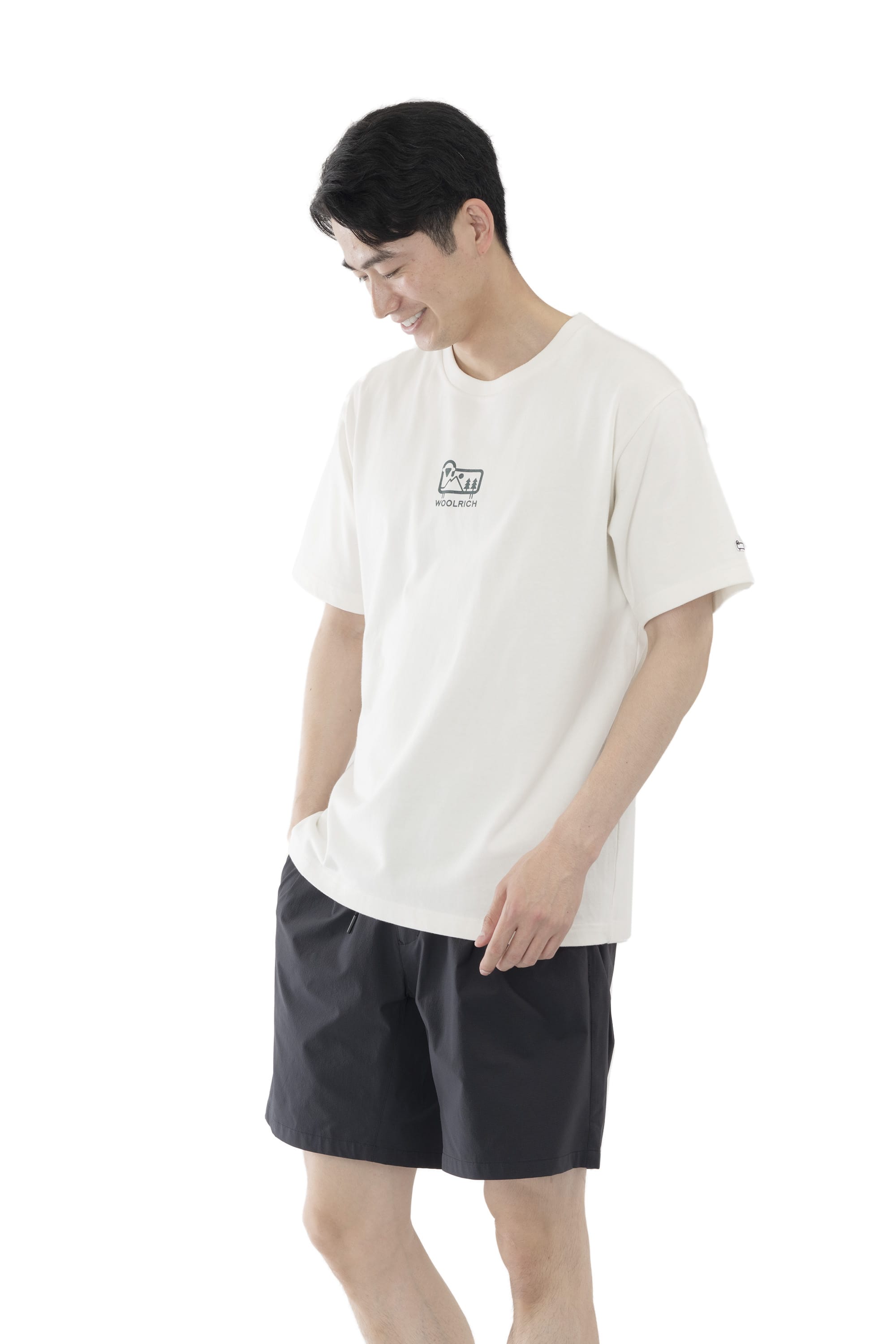 8.5oz COTTON GRAPHIC LOGO TEE