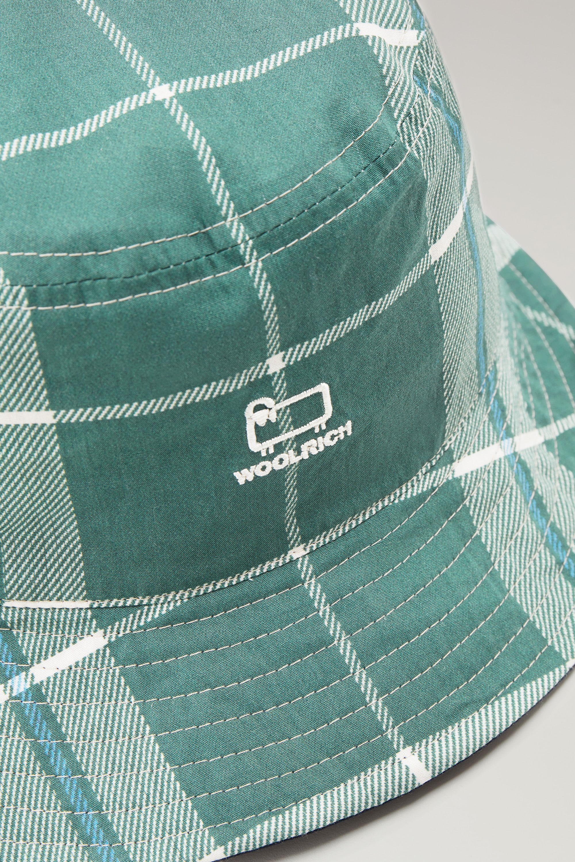 UNISEX REVERSIBLE BUCKET HAT