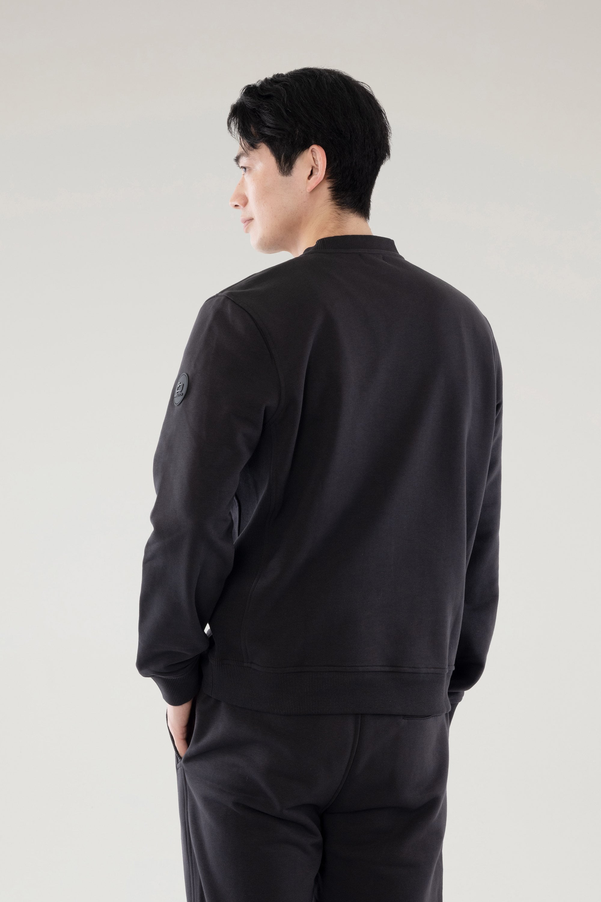 LIGHT CLASSIC CREWNECK