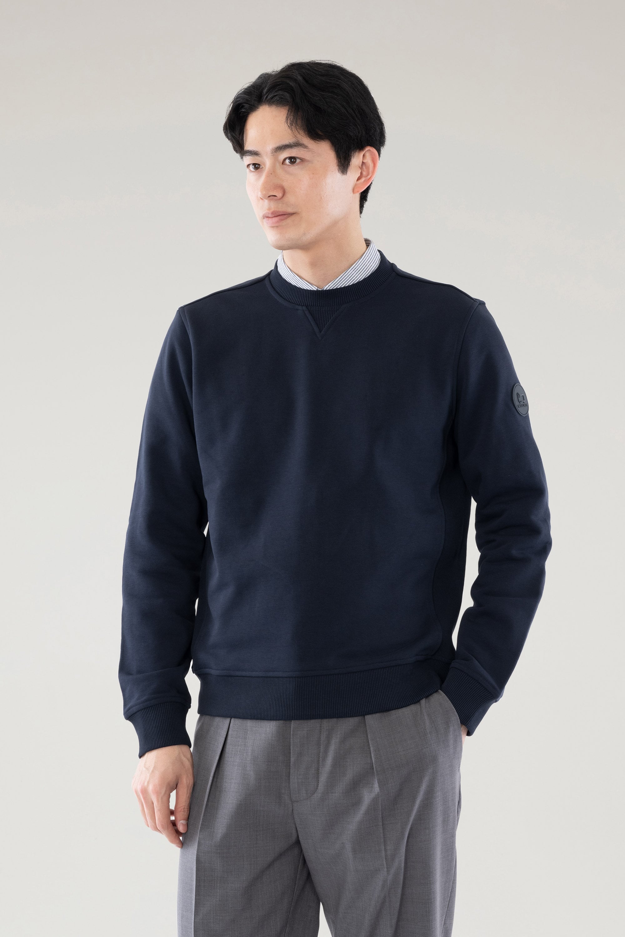 LIGHT CLASSIC CREWNECK