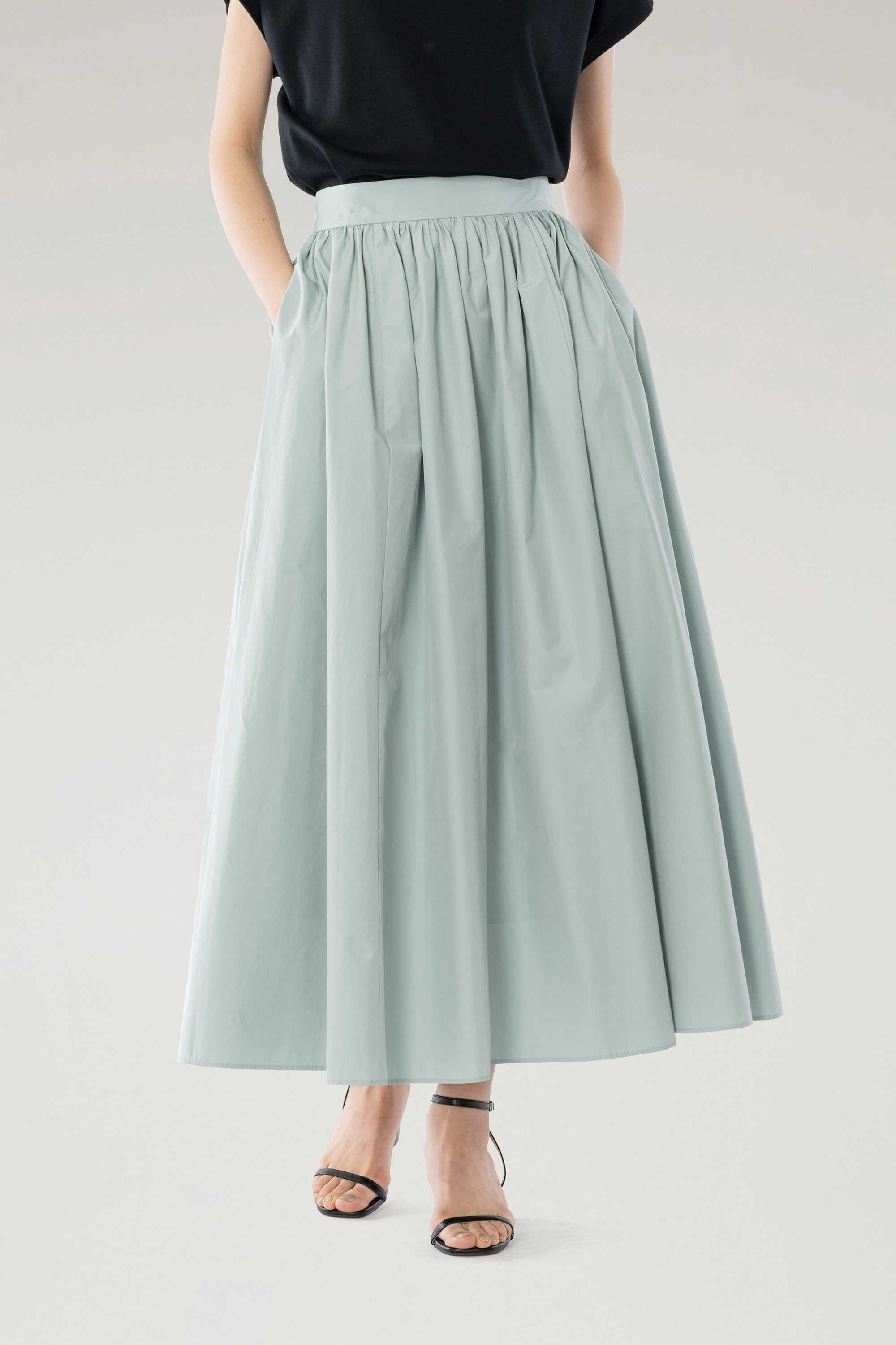 GATHER VOLUME SKIRT