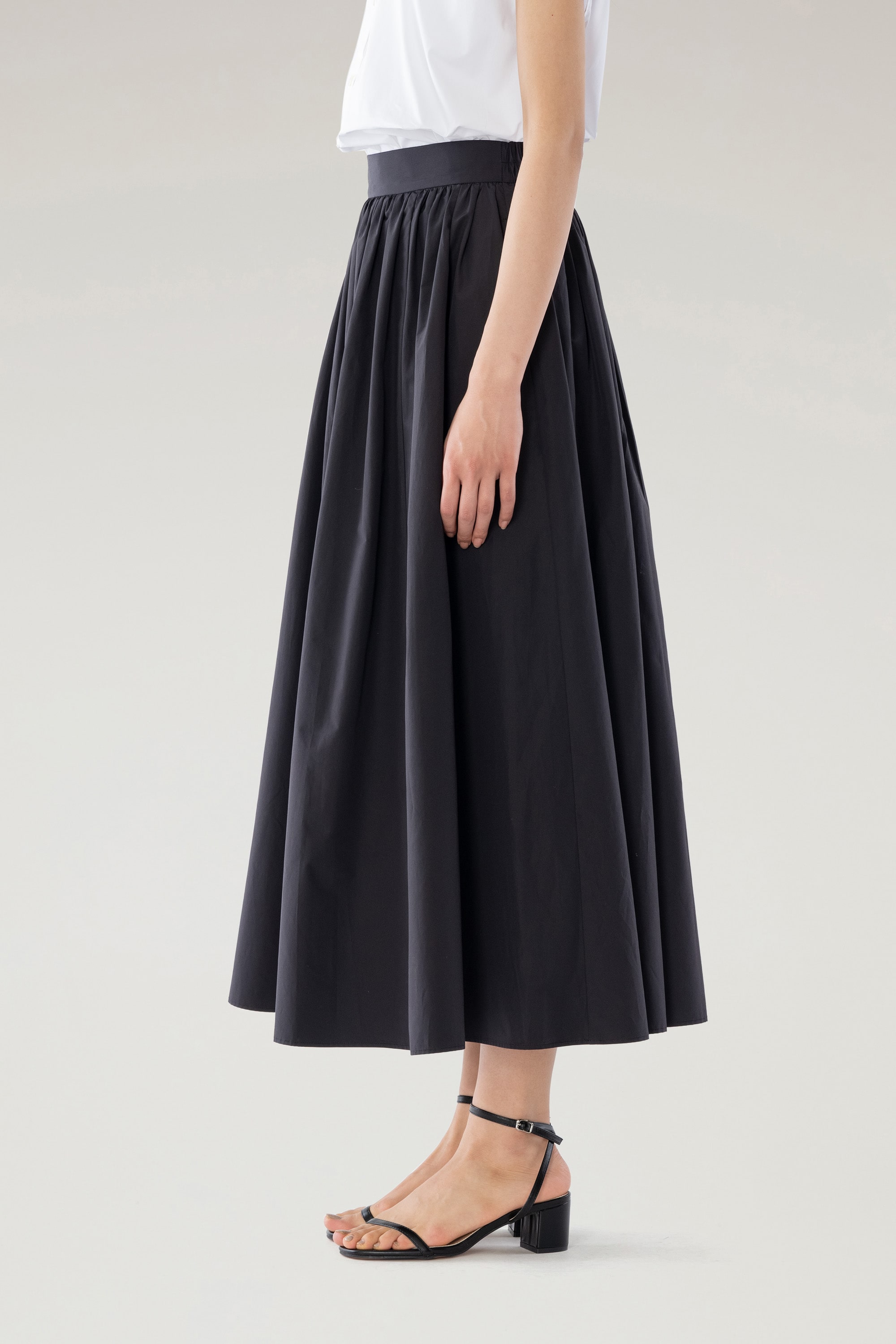 GATHER VOLUME SKIRT