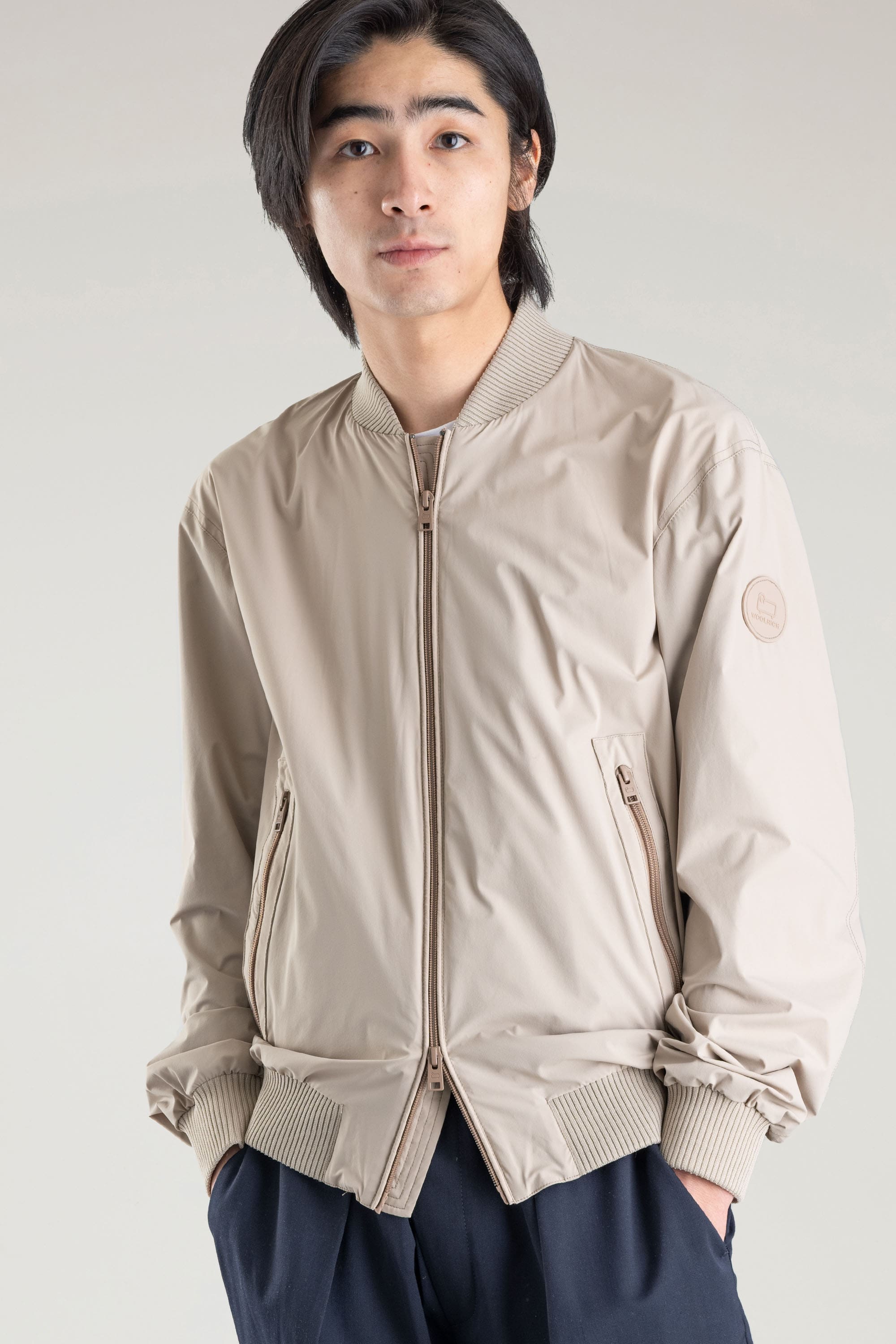 MATT STRETCH BOMBER｜WOOLRICH（ウールリッチ）公式オンラインストア